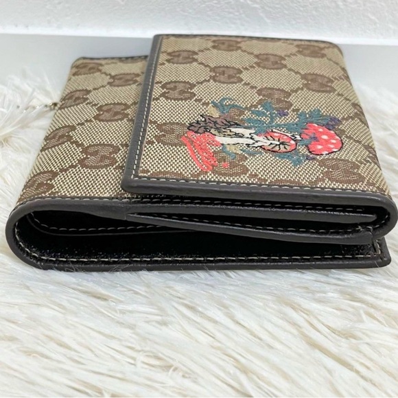 Gucci Limited Edition Monogram Canvas Mushroom Wallet - Picture 9 of 15